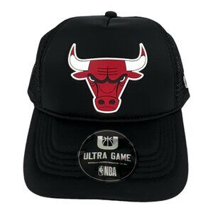 CHICAGO BULLS hat trucker adjustable black red NEW!!